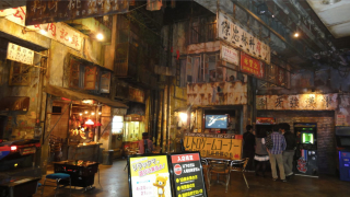 Illustration for article titled Inside the Japanese Arcade That Looks Like a Hong Kong Slum